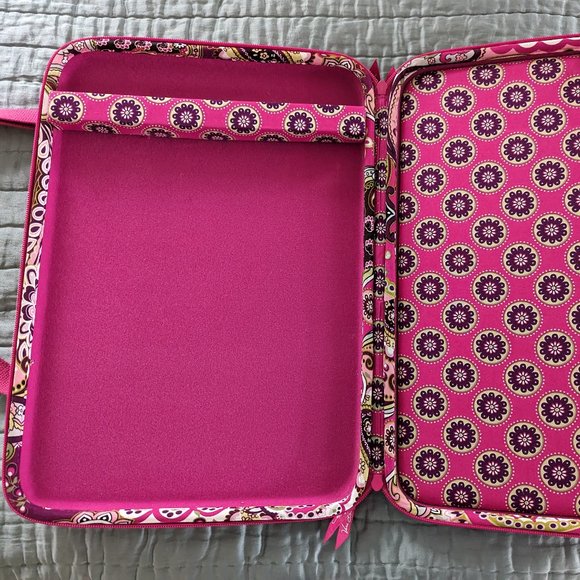 EUC Laptop Case by Vera Bradley in "Very Berry Paisley" Print - Picture 4 of 10
